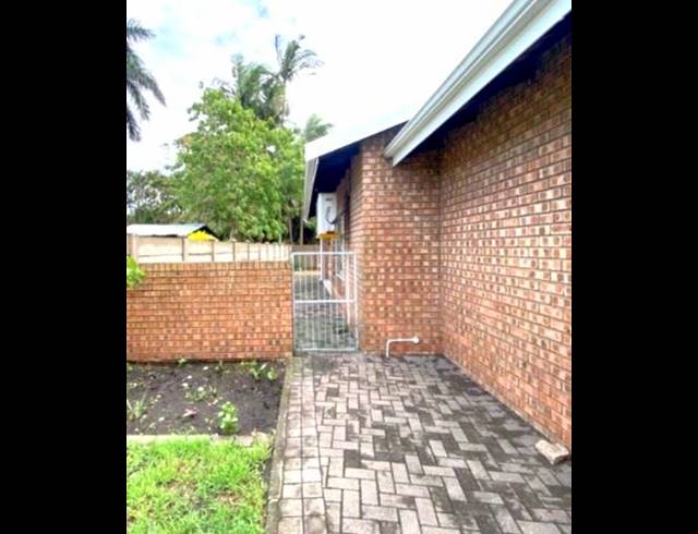 3 BEDROOM HOUSE FOR SALE IN VELD EN VLEI